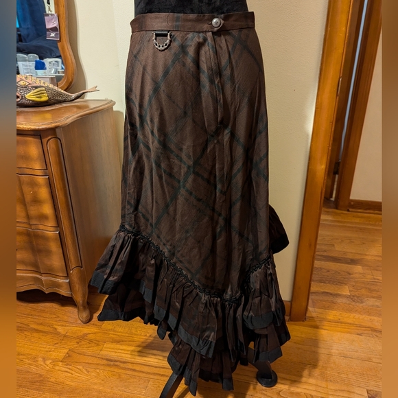 Lip Service step in time steampunk Gothic ruffle Victorian skirt - Picture 4 of 9